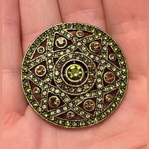 Vintage Piece- Elegant Green CZ/Rhinestone Circular Brooch. Made of brass.